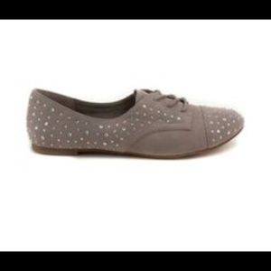 Xhilaration Oxford grey/tan shoes