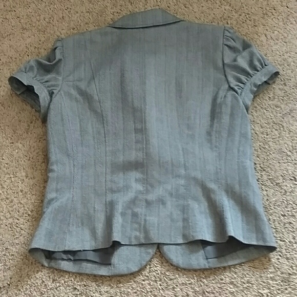 Blazer - Picture 2 of 2