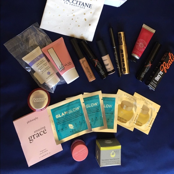 🛍Mystery bag when bundle on two items of $35 ea - Picture 3 of 4