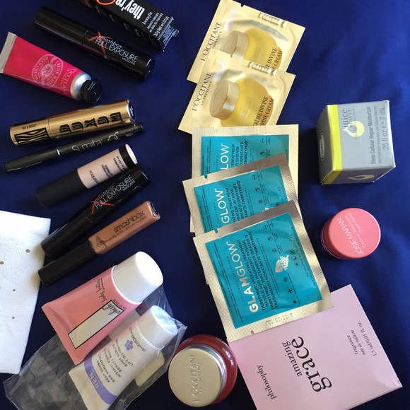 🛍Mystery bag when bundle on two items of $35 ea - Picture 4 of 4