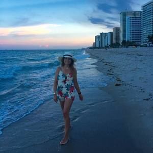 Meet your Posher, Veronica