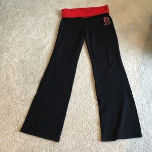 Victoria's Secret Pink Boston Red Sox yoga pants