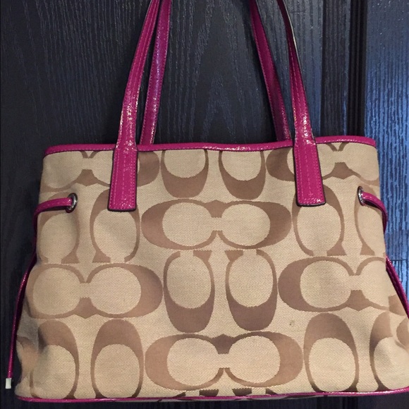 🚫SOLD❗️Authentic Coach Handbag - Picture 4 of 4