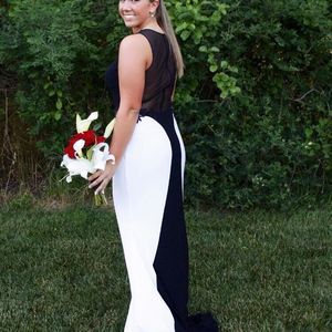 Meet your Posher, Meghan