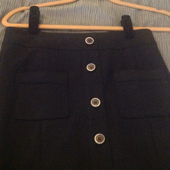 Black pencil skirt - Picture 3 of 4