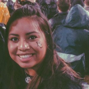 Meet your Posher, Olivia