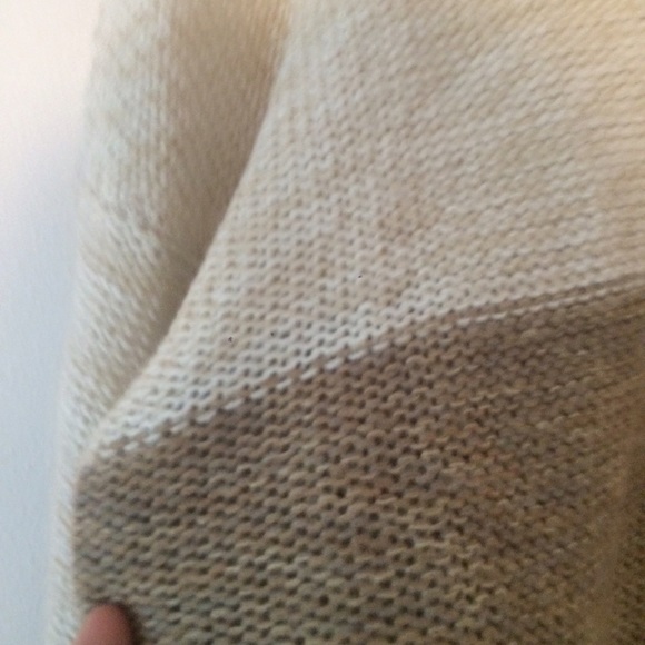 Colour block sweater - Picture 2 of 3
