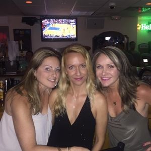 Meet your Posher, Dana