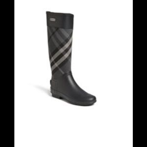Burberry 'Clemence' Rain Boot (Charcoal)