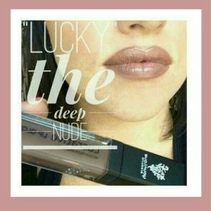 Lucrative Lip Gloss in Lucky - BRAND NEW