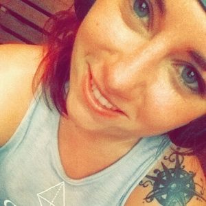 Meet your Posher, Felecia