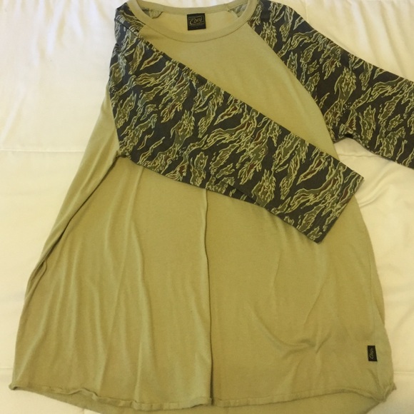 Obey 3/4 sleeve