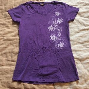 M woman's shirt