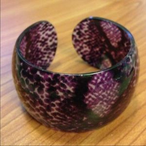 Acrylic cuffs w/ print