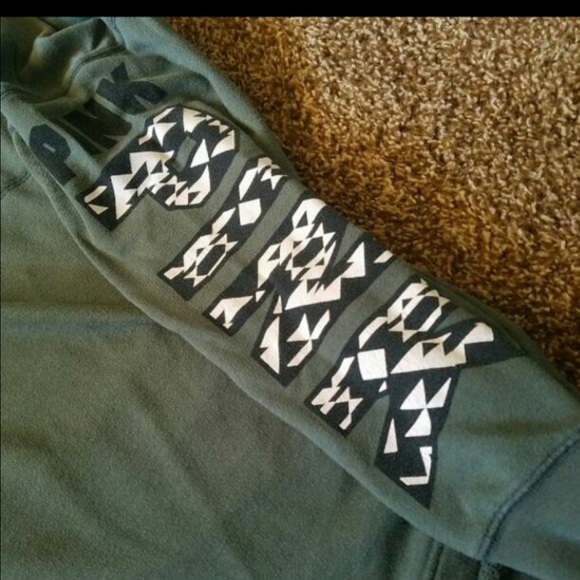 TRADED - Picture 2 of 2