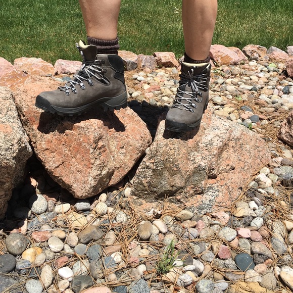 REI Gore Tex Hiking Boots Wimens Size 7