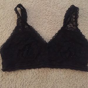 Black lace aerie bralette