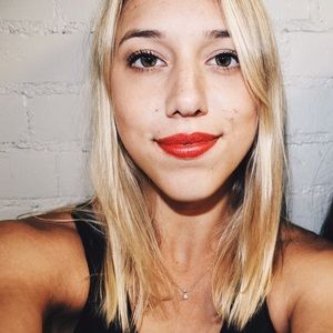 Meet your Posher, Ann