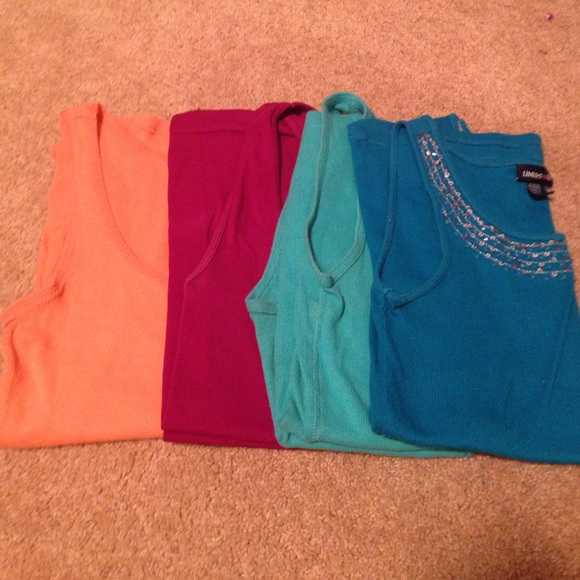 4 basic tank tops