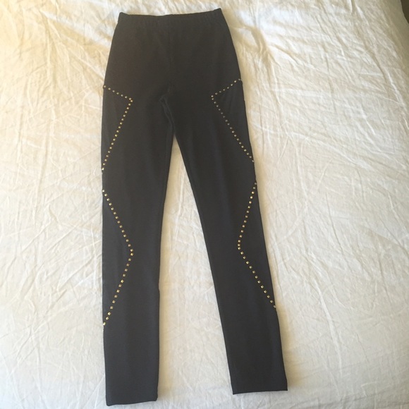 Mesh/stud detailed leggings
