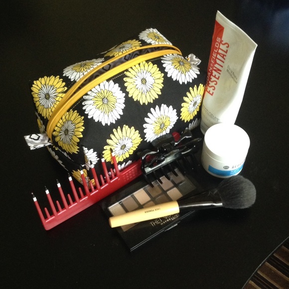 Handmade zippered box pouch - machine washable 💕 - Picture 3 of 4