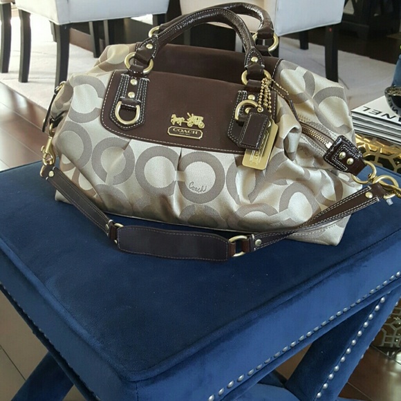 Bag - Picture 2 of 2