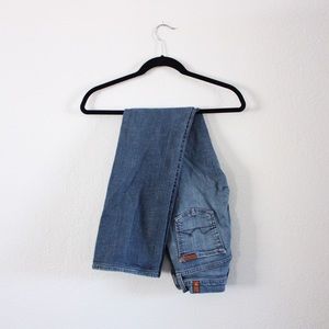 ⭐️SALE!⭐️ 7 for all Mankind Jeans