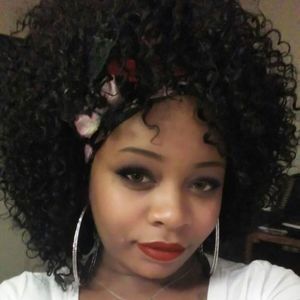 Meet your Posher, Rose