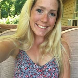 Meet your Posher, Abbie