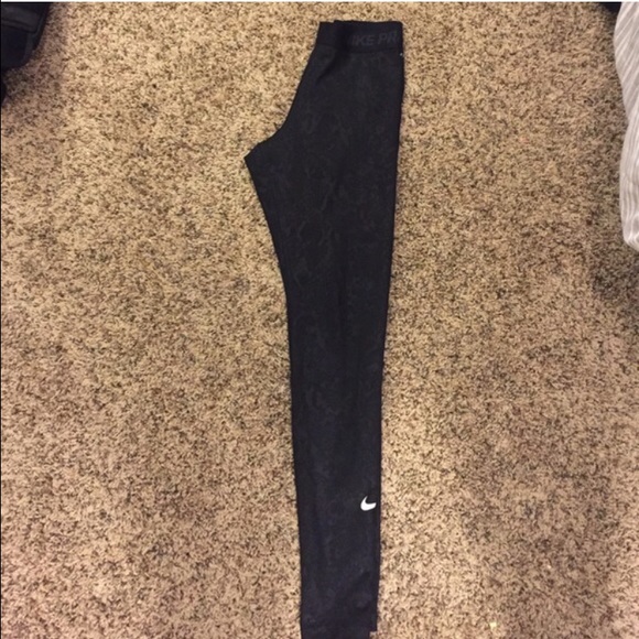 Nike pro pants