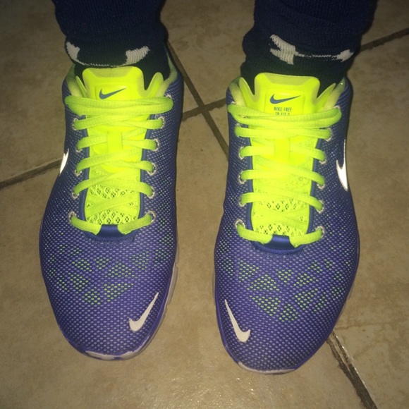 Nike Fit TR 3 - Picture 2 of 4