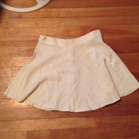 Forever 21 skirt