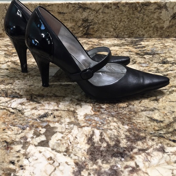 {Kenneth Cole Reaction} leather/patent heels