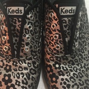 Ked's 8 1/2 women's shoes