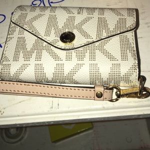 Michael Kors Wristlet