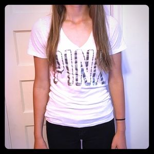 VS PINK white v neck💎