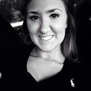 Meet your Posher, Kenzie