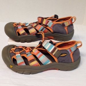 KEEN Brand Walking Hiking Trail Shoes Size 5