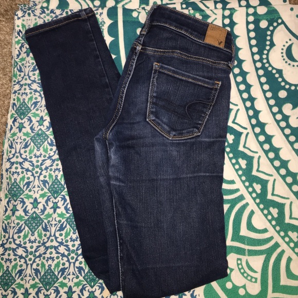 FLASH SALE 🔴 American Eagle Jeans