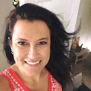 Meet your Posher, Daniela