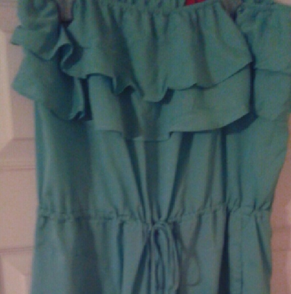 Adorable Romper - Picture 2 of 4