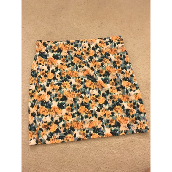 Forever 21 mini pencil skirt