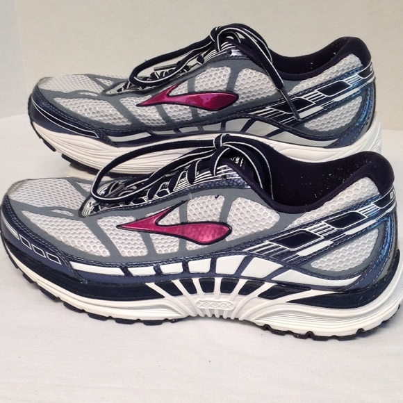 Brooks Dyad 8 Athletic Running Shoes Size 8
