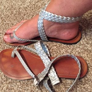 🌸Silver Strappy Sandals