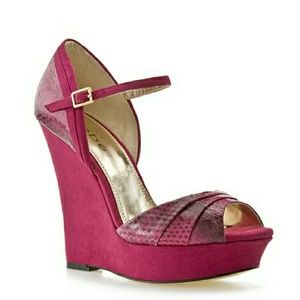 Bebe Hewitt wedge heels  size 7.5