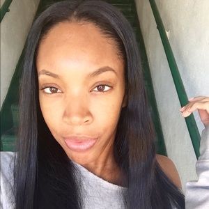 Meet your Posher, Tiara