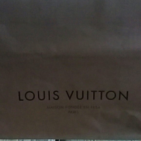 Authentic Louis Vuitton bag