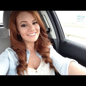 Meet your Posher, Olivia