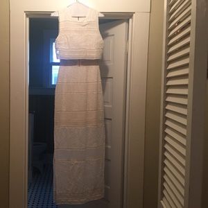 White bailey/44 dress. Size small. Worn once.