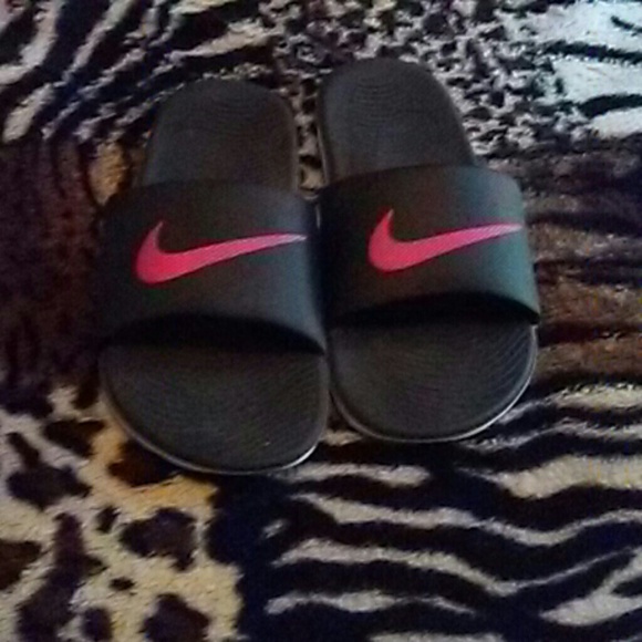 Womens niki kawa flip flops